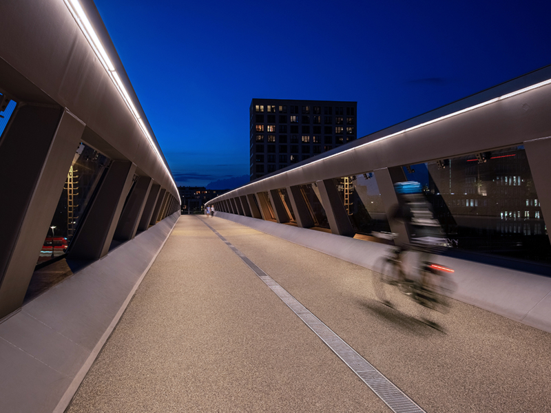 DAY&LIGHT_Arnulfsteg_FrankVetter