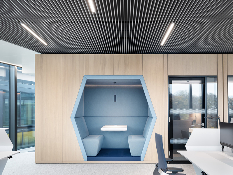 agLicht_HQ_Conti_Huthmacher